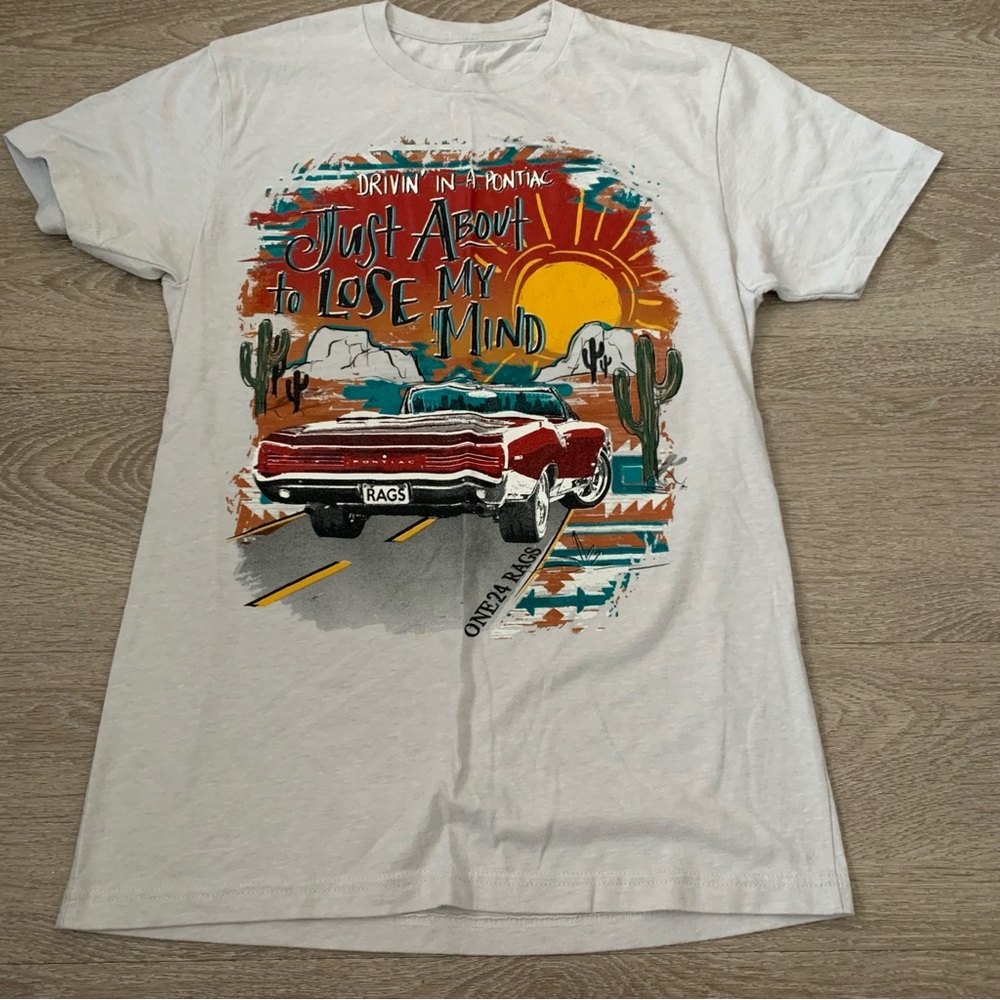 Drivin' in a Pontiac" Desert Highway T-Shirt Size S